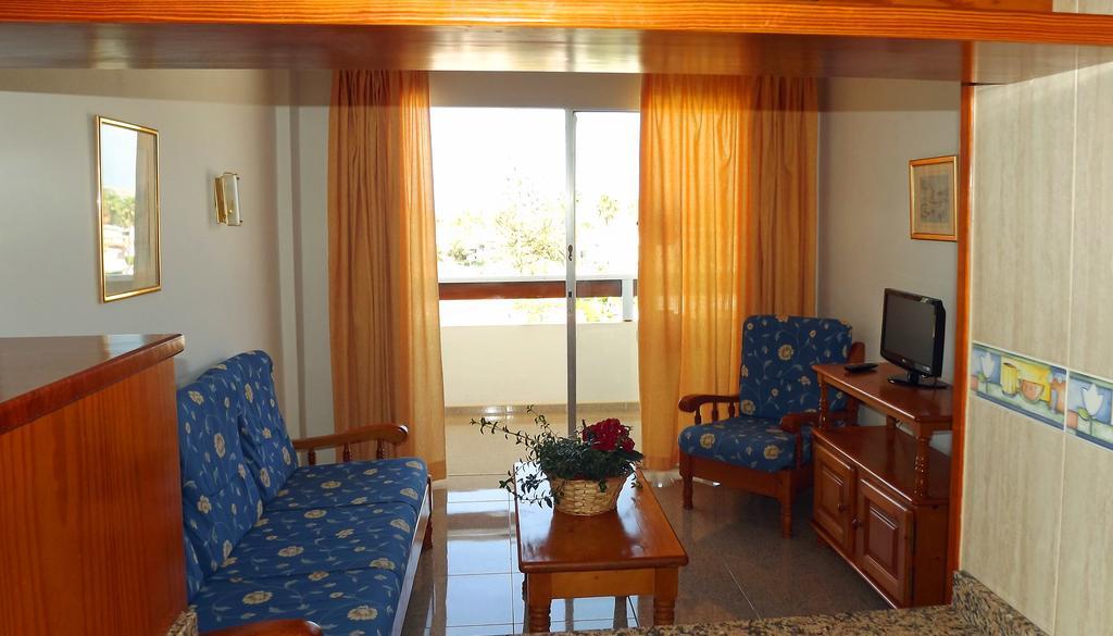 Apartamentos Las Camelias Playa del Ingles  Room photo